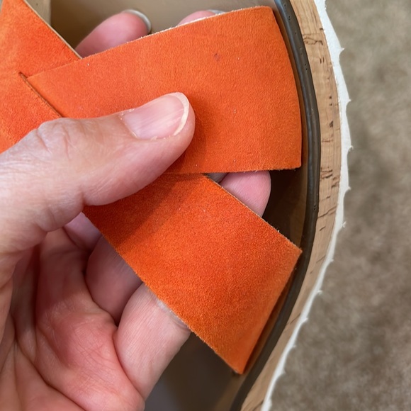 Paul Green sandal Mindy Platform orange suede with gold velcro strap 9… - Picture 10 of 11